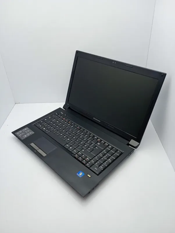 Ноутбук Lenovo B560 / 15.6" (1366x768) TN / Intel Core i3-370M (2 (4) ядра по 2.4 GHz) / 6 GB DDR3 / 320 GB HDD / Intel HD Graphics / NoWebCam б/в - зображення 6