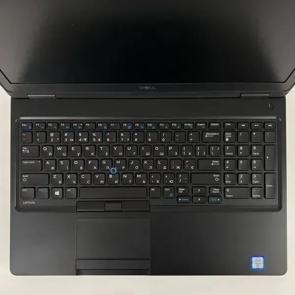 Ноутбук Dell Latitude 5580 / 15.6" (1920x1080) IPS / Intel Core i5-6300U (2 (4) ядра по 2.4 - 3.0 GHz) / 8 GB DDR4 / 128 GB SSD / Intel HD Graphics 520 / WebCam / HDMI б/в - зображення 3