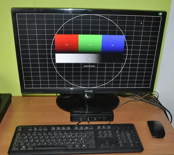 Комплект ПК: HP ProDesk 600 G2 Mini PC USFF / Intel Core i3-6100T (2 (4) ядра по 3.2 GHz) / 8 GB DDR4 / 240 GB SSD / Intel UHD Graphics 530 / USB Wi-Fi + Монітор Б-клас Terra 2420W / 24" (1920x1080) TN + Windows 11 Pro б/в - зображення 11