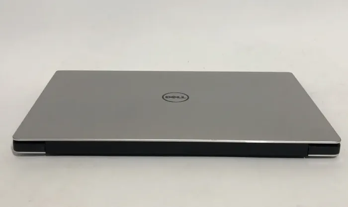 Ультрабук Dell XPS 13 9360 / 13.3" (1920x1080) IPS / Intel Core i7-7500U (2 (4) ядра по 2.7 - 3.5 GHz) / 8 GB DDR4 / 256 GB SSD / Intel HD Graphics 620 / WebCam / Win 10 Pro б/в - зображення 3