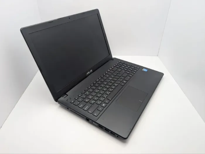 Ноутбук Asus R512C / 15.6" (1366x768) TN / Intel Core i3-3217U (2 (4) ядра по 1.8 GHz) / 4 GB DDR3 / 250 GB HDD / Intel HD Graphics 4000 / WebCam / DVD-ROM б/в - зображення 5