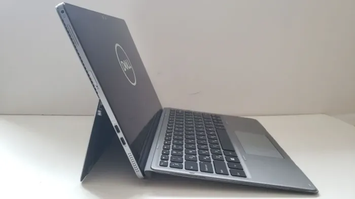 Нетбук-трансформер Dell Latitude 7210 2-in-1 / 12.3" (1920x1080) IPS Touch / Intel Core i5-10310U (4 (8) ядра по 1.7 - 4.4 GHz) / 8 GB DDR3 / 256 GB SSD / Intel UHD Graphics / WebCam / Чехол б/в - зображення 5