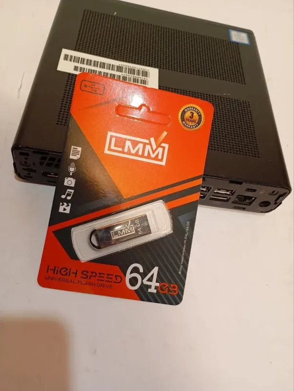 Неттоп Б-клас HP EliteDesk 800 G3 Desktop Mini USFF / Intel Core i5-6500 (4 ядра по 3.2 - 3.6 GHz) / 8 GB DDR4 / 128 GB SSD / Intel UHD Graphics 530 б/в - зображення 6