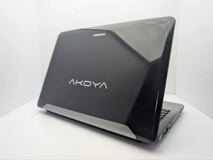 Ноутбук Medion Akoya E6234 / 15.6" (1366x768) TN / Intel Pentium 2020M (2 ядра по 2.4 GHz) / 6 GB DDR3 / 500 GB HDD / Intel HD Graphics / WebCam / DVD-ROM б/в - зображення 8