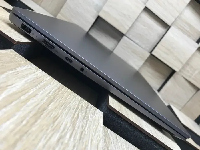 Ігровий ноутбук Б-клас Lenovo IdeaPad 5 Pro 16ARH7 / 16" (2560x1600) IPS / AMD Ryzen 7 6800HS (8 (16) ядер по 3.2 - 4.7 GHz) / 16 GB DDR5 / 256 GB SSD M.2 / nVidia GeForce RTX 3050, 4 GB GDDR6, 128-bit б/в - зображення 5