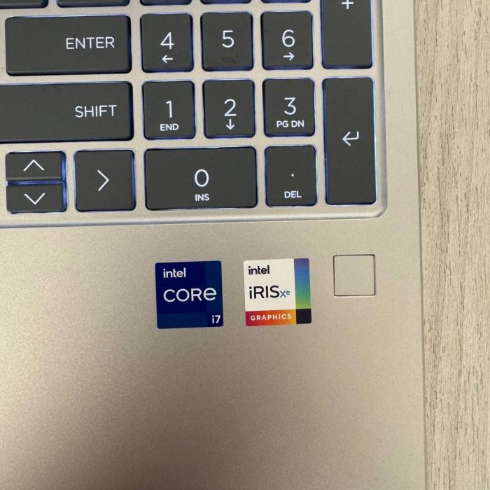 Ультрабук Б-клас HP 15-fd0182wm / 15.6" (1920x1080) IPS / Intel Core i7-1355U (10 (12) ядер по 3.7 - 5.0 GHz) / 16 GB DDR4 / 1000 GB SSD / Intel Iris Xe Graphics / WebCam б/в - изображение 4