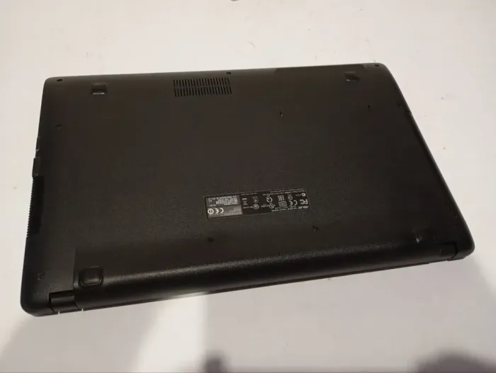 Ноутбук Б-клас Asus X551M / 15.6" (1366x768) TN / Intel Celeron N2830 (2 ядра по 2.16 - 2.41 GHz) / 4 GB DDR3 / 120 GB SSD / Intel HD Graphics / WebCam б/в - зображення 5