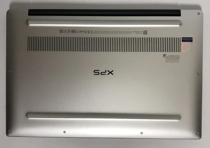 Ультрабук Dell XPS 13 9305 / 13.3" (1920x1080) IPS Touch / Intel Core i7-1165G7 (4 (8) ядра по 1.2 - 4.7 GHz) / 16 GB DDR4 / 512 GB SSD M.2 / Intel Iris Xe Graphics / WebCam / Win 11 Pro б/в - зображення 7