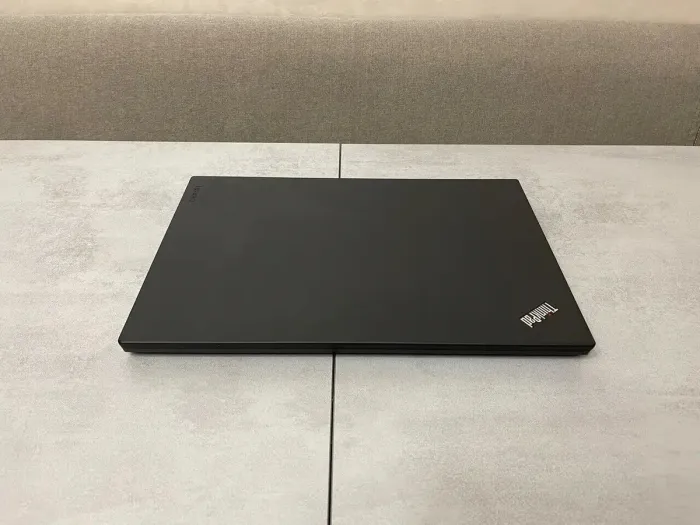 Робоча станція Lenovo ThinkPad / 15.6" IPS / Core i7-6500U (2(4) ядра по 2.5-3.1 GHz) / 16GB DDR3 / 240GB SSD NEW / Quadro M500M, 2GB DDR3, 64bit / WebCam / HDMI б/в - зображення 7