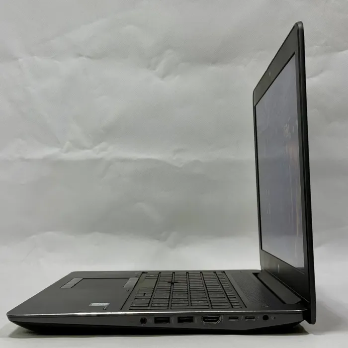 Мобільна робоча станція HP ZBook 15 G3 / 15.6" (1920x1080) TN / Intel Core i7-6820HQ (4 (8) ядра по 2.7 - 3.6 GHz) / 16 GB DDR4 / 512 GB SSD / nVidia Quadro M1000M, 2 GB GDDR5, 128-bit / WebCam / HDMI / Windows 10 Pro б/в - зображення 5