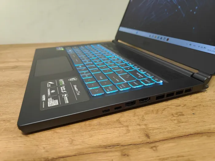 Ігровий ноутбук MSI Stealth 15M A11UEKV / 15.6" (1920x1080) IPS / Intel Core i7-11375H (4 (8) ядра по 3.0 - 5.0 GHz) / 16 GB DDR4 / 512 GB SSD / nVidia GeForce RTX 3060, 6 GB GDDR6, 192-bit / WebCam / Windows 10 Home б/в - зображення 7