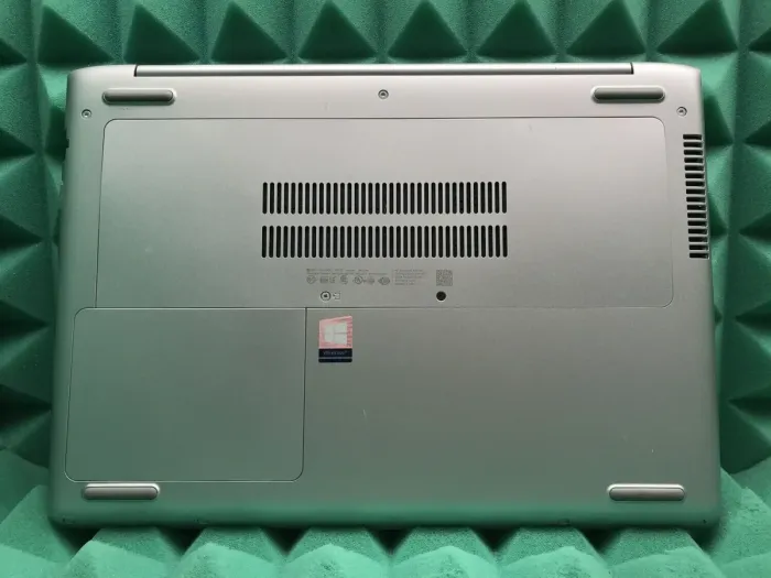 Ультрабук Б-клас HP ProBook 430 G5 / 13.3" (1366x768) TN / Intel Core i5-8250U (4 (8) ядра по 1.6 - 3.4 GHz) / 8 GB DDR4 / 128 GB SSD + 500 GB HDD / Intel UHD Graphics 620 / WebCam / Fingerprint / USB 3.1 / HDMI б/в - зображення 6