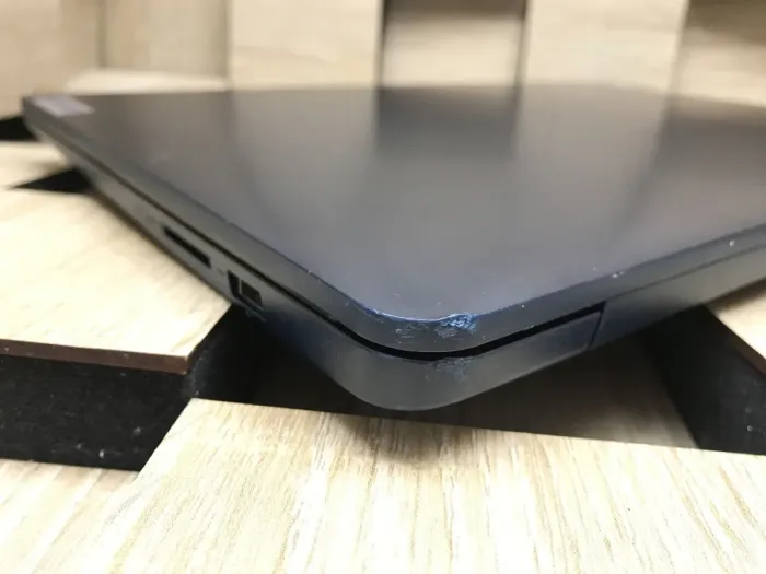 Ультрабук Б-клас Lenovo IdeaPad 3 15ABA7 / 15.6" (1920x1080) IPS / AMD Ryzen 7 5825U (8 (16) ядра по 2.0 - 4.5 GHz) / 8 GB DDR4 / 256 GB SSD / AMD Radeon Graphics / WebCam б/в - зображення 10