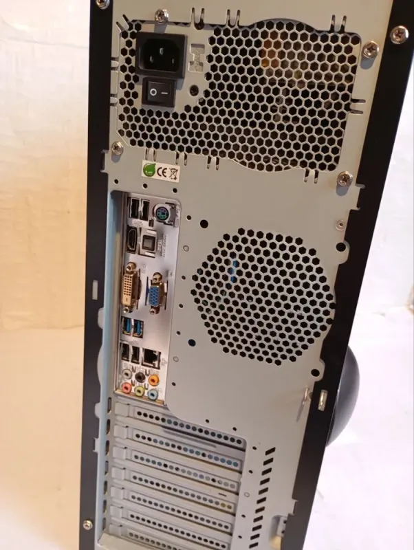 ПК Chieftec Bravo Tower / Intel Core i5-2400 (4 ядра по 3.1 - 3.4 GHz) / 8 GB DDR3 / 120 GB SSD / Intel HD Graphics 2000 / DVD-ROM / 450W б/в - зображення 4