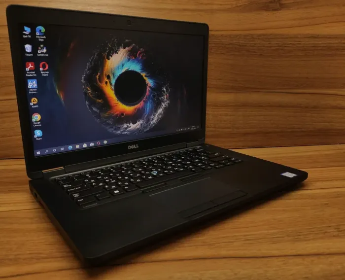 Ультрабук Dell Latitude 5480 / 14" (1366x768) TN / Intel Core i5-7200U (2 (4) ядра по 2.5-3.1 GHz) / 8 GB DDR4 / 256 GB SSD / HD Graphics 620 / WebCam / Win 10 б/в - зображення 4