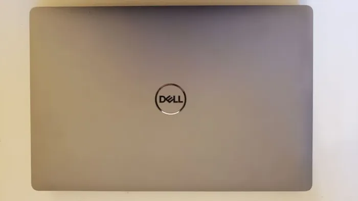 Ультрабук Dell Latitude 5511 / 15.6" (1920x1080) IPS / Intel Core i5-10400H (4 (8) ядра по 2.6 - 4.6 GHz) / 16 GB DDR4 / 256 GB SSD M.2 + 500 GB HDD / Intel UHD Graphics / WebCam / Win 11 Pro б/в - зображення 6