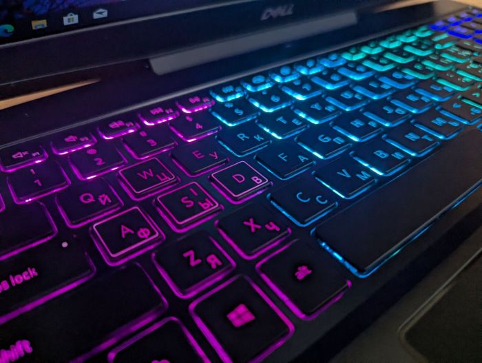 Ігровий ноутбук Dell G5 5505 / 15.6" (1920x1080) IPS / AMD Ryzen 7 4800H (8 (16) ядер по 2.9 - 4.2 GHz) / 16 GB DDR4 / 512 GB SSD / AMD Radeon RX 5600M, 6 GB GDDR6, 192-bit / HDMI / WebCam / Windows 10 б/в - зображення 7