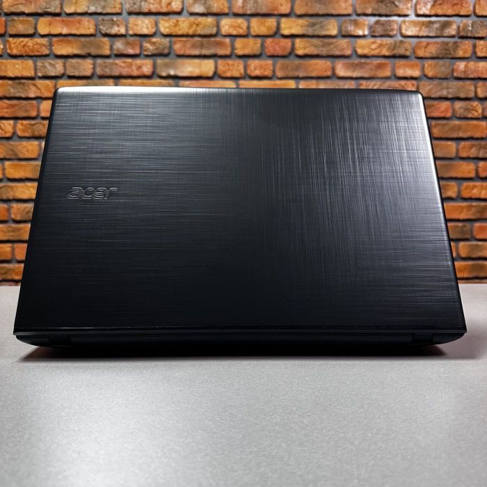 Ноутбук Acer Aspire E5-575-5262 / 15.6" (1920x1080) TN / Intel Core i5-6267U (2 (4) ядра по 2.9 - 3.3 GHz) / 8 GB DDR4 / 240 GB SSD / Intel Iris Graphics 550 / WebCam / DVD-ROM б/в - зображення 8