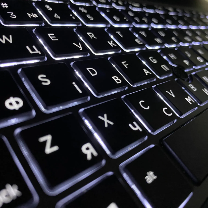 Мобільна робоча станція HP zBook 15 G6 / 15,6" (1920x1080) IPS / Intel Core i7-9850H (6 (12) ядер по 2,6 - 4,6 ГГц) / 16 ГБ DDR4 / 512 ГБ SSD / nVidia Quadro T1000, 4 ГБ GDDR5, 128-біт / WebCam / Fingerprint б/в - зображення 6