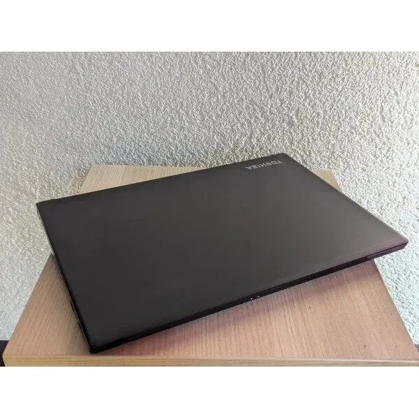 Ноутбук Toshiba Tecra A40-D / 14" (1366x768) TN / Intel Core i5-7300U (2 (4) ядра по 2.6 - 3.5 GHz) / 8 GB DDR4 / 128 GB SSD / Intel HD Graphics 620 / WebCam б/в - зображення 7