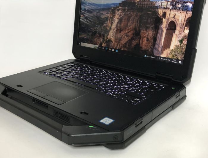 Захищений ноутбук Б-класу Dell Latitude 5414 Rugged / 14" (1366x768) TN / Intel Core i5-6300U (2 (4) ядра по 2,4 - 3,0 ГГц) / 8 ГБ DDR4 / 256 ГБ SSD / Intel HD Graphics 520 / WebCam / Win 10 Pro б/в - зображення 9