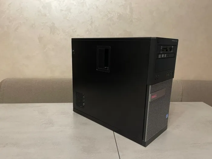 Комп'ютер Dell OptiPlex 7010 Tower / Intel Core i3-3220 (2 (4) ядра по 3,3 ГГц) / 8 ГБ DDR3 / 256 ГБ SSD / Intel HD Graphics 2500 / DVD-ROM б/в - зображення 3