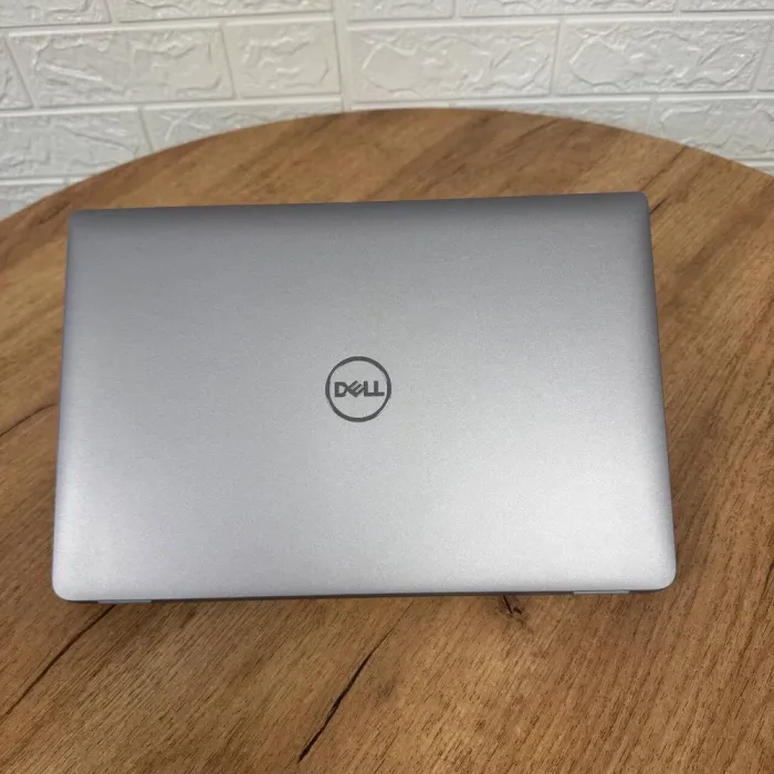 Ультрабук Dell Latitude 5440 / 14" (1920x1080) IPS / Intel Core i5-1350P (12 (16) ядер по 1.9 - 4.7 GHz) / 16 GB DDR5 / 256 GB SSD / Intel Iris Xe Graphics / WebCam б/в - зображення 3