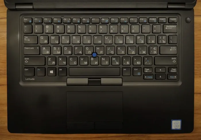 Ультрабук Dell Latitude 5480 / 14" (1366x768) TN / Intel Core i5-7200U (2 (4) ядра по 2.5 - 3.1 GHz) / 8 GB DDR4 / 256 GB SSD / Intel HD Graphics 620 / WebCam / Windows 10 б/в - зображення 3