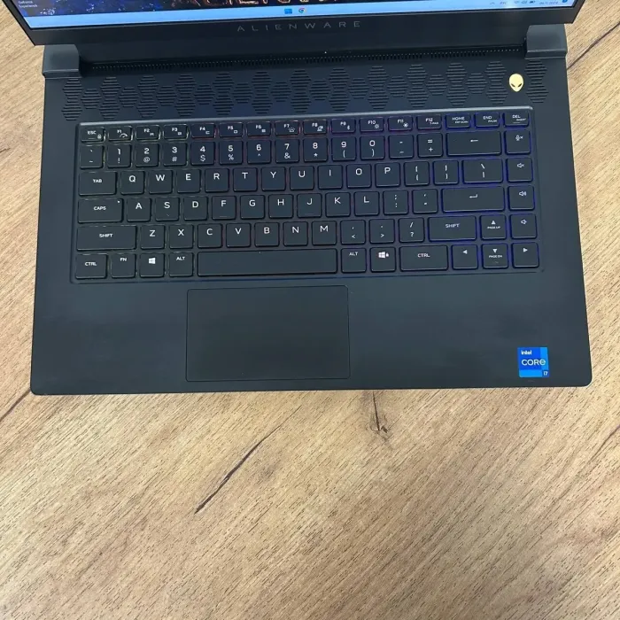 Ігровий ноутбук Dell Alienware m15 R6 / 15.6" (2560x1440) IPS / Intel Core i7-11800H (8 (16) ядер 2.3 - 4.6 GHz) / 16 GB DDR4 / 512 GB SSD / nVidia GeForce RTX 3060, 6 GB GDDR6, 192-bit / WebCam б/в - зображення 7