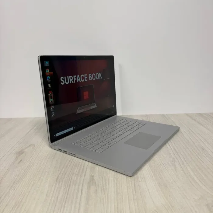 Ігровий ультрабук-трансформер Microsoft Surface Book 2 / 15.0" (3240x2160) IPS Touch / Intel Core i7-8650U (4 (8) ядра по 1.9 - 4.2 GHz) / 16 GB DDR4 / 512 GB SSD NVMe / nVidia GeForce GTX 1060 Max-Q, 6 GB GDDR5, 192-bit / WebCam б/в - зображення 4