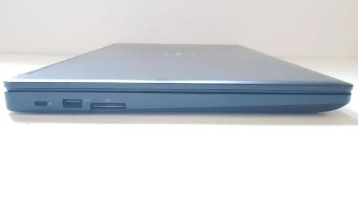 Ноутбук Dell Latitude 5580 / 15.6" (1920x1080) IPS / Intel Core i3-7100U (2 (4) ядра по 2.4 GHz) / 8 GB DDR4 / 256 GB SSD / Intel HD Graphics 620 / WebCam / Win 10 Pro б/в - зображення 6