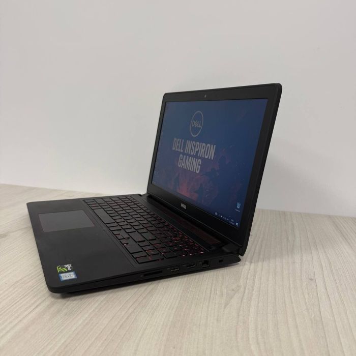 Ігровий ноутбук Б-клас Dell Inspiron 15 5577 / 15.6" (1920x1080) TN / Intel Core i7-7700HQ (4 (8) ядра по 2.8 - 3.8 GHz) / 16 GB DDR4 / 256 GB SSD M.2 + 1000 GB HDD / nVidia GeForce GTX 1050, 4 GB GDDR5, 128-bit / WebCam б/в - зображення 5