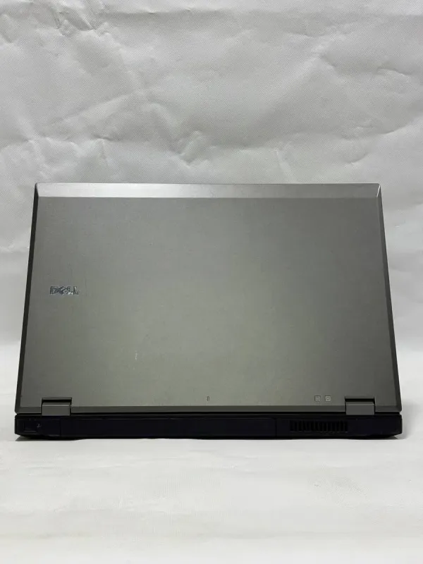 Ноутбук Б-клас Dell Latitude E5510 / 15.6" (1366x768) TN / Intel Core i5-560M (2 (4) ядра по 2.66 - 3.2 GHz) / 8 GB DDR3 / 120 GB SSD / Intel HD Graphics / WebCam / DVD-ROM / Не працює АКБ б/у - зображення 7
