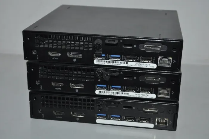 Неттоп Dell OptiPlex 3040 Micro USFF / Intel Core i5-6500T (4 ядра по 2.5 - 3.1 GHz) / 8 GB DDR3 / 250 GB HDD / Intel HD Graphics 530 / Блок питания б/в - зображення 5