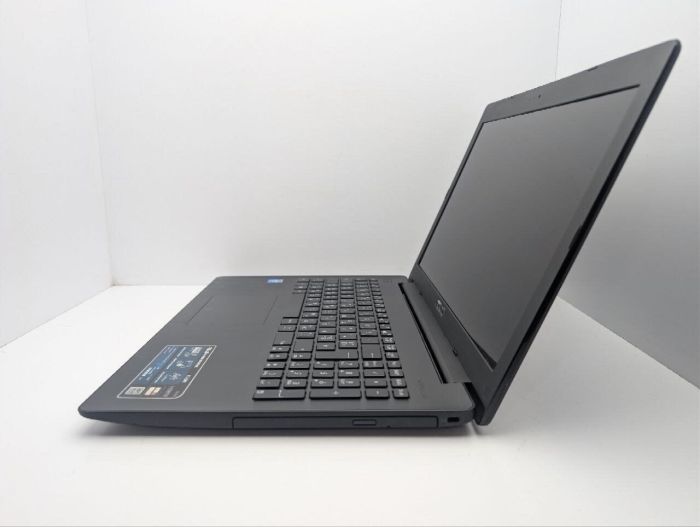 Ноутбук Asus X553M / 15.6" (1366x768) TN / Intel Celeron N2840 (2 ядра по 2.16 - 2.58 GHz) / 8 GB DDR3 / 128 GB SSD / Intel HD Graphics / WebCam / DVD-ROM б/в - зображення 5