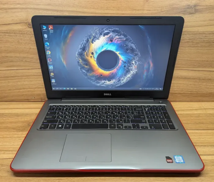 Ноутбук Dell Inspiron 5567 / 15.6" (1920x1080) IPS / Intel Core i7-7500U (2 (4) ядра по 2.7 - 3.5 GHz) / 16 GB DDR4 / 480 GB SSD / AMD Radeon R7 M445, 4 GB GDDR5, 64-bit / WebCam / Windows 10 б/в - зображення 2