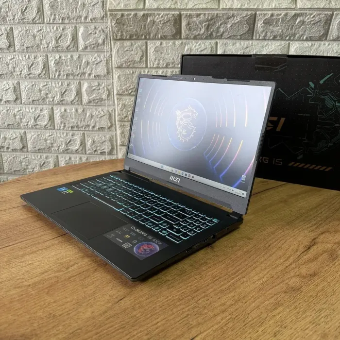 Ігровий ноутбук MSI Cyborg 15 A12VE / 15.6" (1920x1080) IPS / Intel Core i5-12450H (8 (12) ядер по 3.3 - 4.4 GHz) / 8 GB DDR5 / 512 GB SSD / nVidia GeForce RTX 4050, 6 GB GDDR6, 96-bit / WebCam б/в - зображення 6