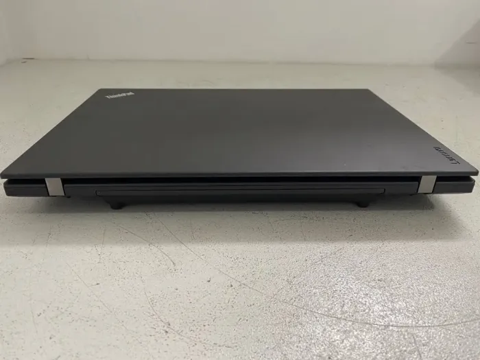 Ноутбук Lenovo ThinkPad T460p / 14" (1920x1080) IPS / Intel Core i7-6820HQ (4 (8) ядра 2.7 - 3.6 GHz) / 16 GB DDR4 / 256 GB SSD / nVidia GeForce 940MX, 2 GB GDDR3, 64-bit / WebCam б/в - зображення 5