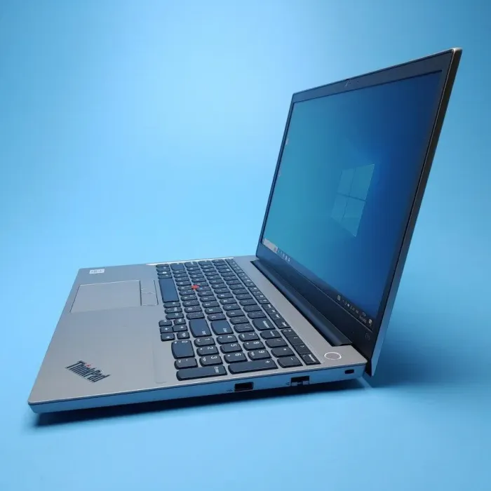 Ноутбук Lenovo ThinkPad E15 / 15.6" (1920x1080) IPS / Intel Core i7-10510U (4 (8) ядра по 1.8 - 4.9 GHz) / 16 GB DDR4 / 256 GB SSD / Intel UHD Graphics / WebCam / Win 10 Pro  б/в - зображення 5