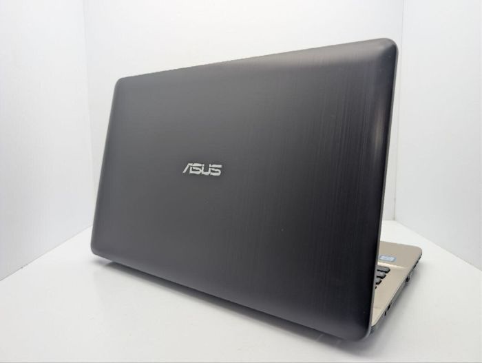 Ноутбук Asus X541 / 15.6" (1366x768) TN / Intel Core i3-7100U (2 (4) ядра по 2.4 GHz) / 8 GB DDR3 / 128 GB SSD / Intel HD Graphics 620 / WebCam / DVD-ROM б/в - зображення 8