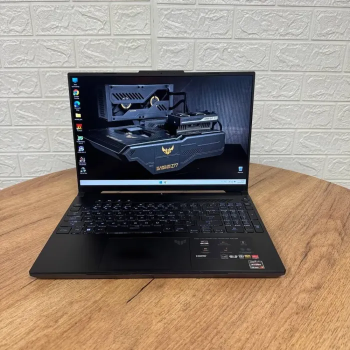 Ігровий ноутбук Б-клас Asus TUF Gaming Advantage A16 FA617NS / 16" (1920x1200) IPS / AMD Ryzen 7 7735HS (8 (16) ядер по 3.2 - 4.75 GHz) / 16 GB DDR5 / 512 GB SSD / AMD Radeon RX 7600S, 8 GB GDDR6, 128-bit / WebCam б/в - зображення 2