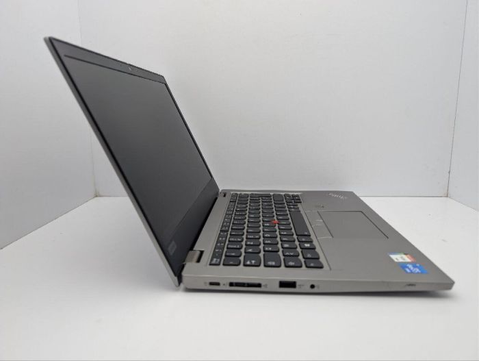 Ноутбук Lenovo ThinkPad L13 Gen 2 / 13.3" (1920x1080) IPS / Intel Core i5-1145G7 (4 (8) ядра по 4.4 GHz) / 16 GB DDR4 / 256 GB SSD M.2 / Intel Iris Xe Graphics / WebCam б/в - изображение 4