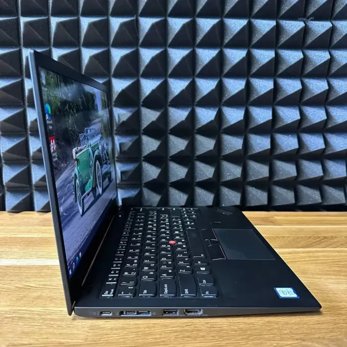 Ноутбук-трансформер Lenovo ThinkPad X1 Carbon 3rd Gen / 14" (1920x1080) IPS / Intel Core i7-8550U (4 (8) ядра по 1.8 - 4.0 GHz) / 16 GB DDR3 / 256 GB SSD / Intel UHD Graphics 620 / WebCam б/в - зображення 5