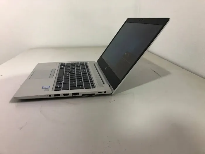 Ультрабук Б-клас HP EliteBook 830 G5 / 13.3"  IPS / ICore i5-8350U (4(8) ядра по 1.7-3.6GHz) / 8GB DDR4 / 128GB SSD / UHD 620 Graphics / WebCam / HDMI б/в - зображення 2