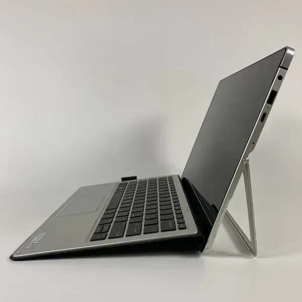 Нетбук-трансформер HP Elite X2 1012 G2 / 12.3" (2736x1824) IPS Touch / Intel Core i5-7300U (2 (4) ядра по 2.6 - 3.5 GHz) / 8 GB DDR3 / 256 GB SSD / Intel HD Graphics 620 / WebCam / TouchID б/в - зображення 5