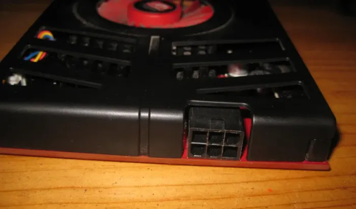 Дискретна відеокарта ATI FirePro V7800, 2 GB GDDR5, 256-bit б/в - зображення 4