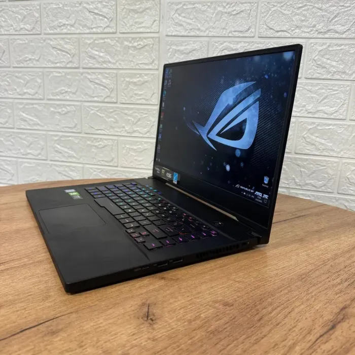 Ігровий ноутбук Б-клас Asus ROG Zephyrus GU502GV / 15.6" (1920x1080) IPS / Intel Core i7-9750H (6 (12) ядер по 2.6 - 4.5 GHz) / 16 GB DDR4 / 512 GB SSD / nVidia GeForce RTX 2060, 6 GB GDDR6, 192-bit / WebCam б/в - зображення 5