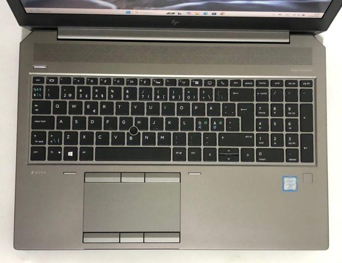 Мобільна робоча станція Б-класу HP ZBook 15 G6 / 15,6" (1920x1080) IPS / Intel Core i7-9850H (6 (12) ядер по 2,6 - 4,6 ГГц) / 32 ГБ DDR4 / 512 ГБ SSD NVMe / nVidia Quadro T2000, 4 ГБ DDR5, 128-біт / WebCam / Win 11 Pro б/в - изображение 9