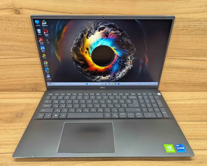 Ноутбук Б-клас Dell Vostro 5502 / 15.6" (1920x1080) IPS / Intel Core i7-1165G7 (4 (8) ядра по 2.8 - 4.7 GHz) / 16 GB DDR4 / 512 GB SSD / nVidia GeForce MX330, 2 GB GDDR5, 64-bit / WebCam / TouchID / Windows 11 б/в - зображення 2