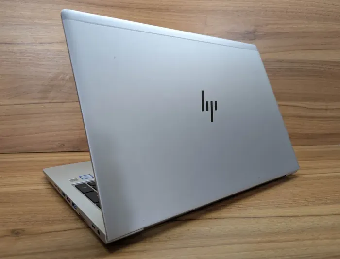 Ультрабук HP EliteBook 850 G6 / 15.6" (1920x1080) IPS / Intel Core i5-8365U (4 (8) ядра по 1.6 - 4.1 GHz) / 16 GB DDR4 / 480 GB SSD / Intel UHD Graphics / TouchID / WebCam / Windows 10 б/в - зображення 7